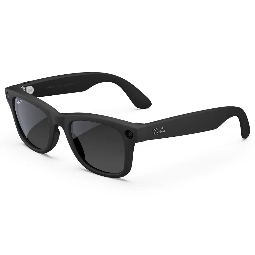 Gafas de sol inteligentes Ray-Ban Meta Wayfarer (Gen 2) con montura en negro mate y lentes oscuras, destacando su diseño clásico y tecnología.