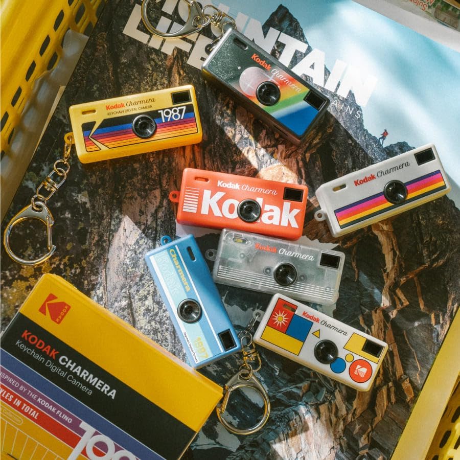 KODAK CHARMERA - Cámara digital, caja individual (1 unidad), mini cámara, Digicam, grabación de video, dije de bolsa, preajustes de simulación de película, 1.6 megapíxeles, ranura para tarjeta de memoria minisd